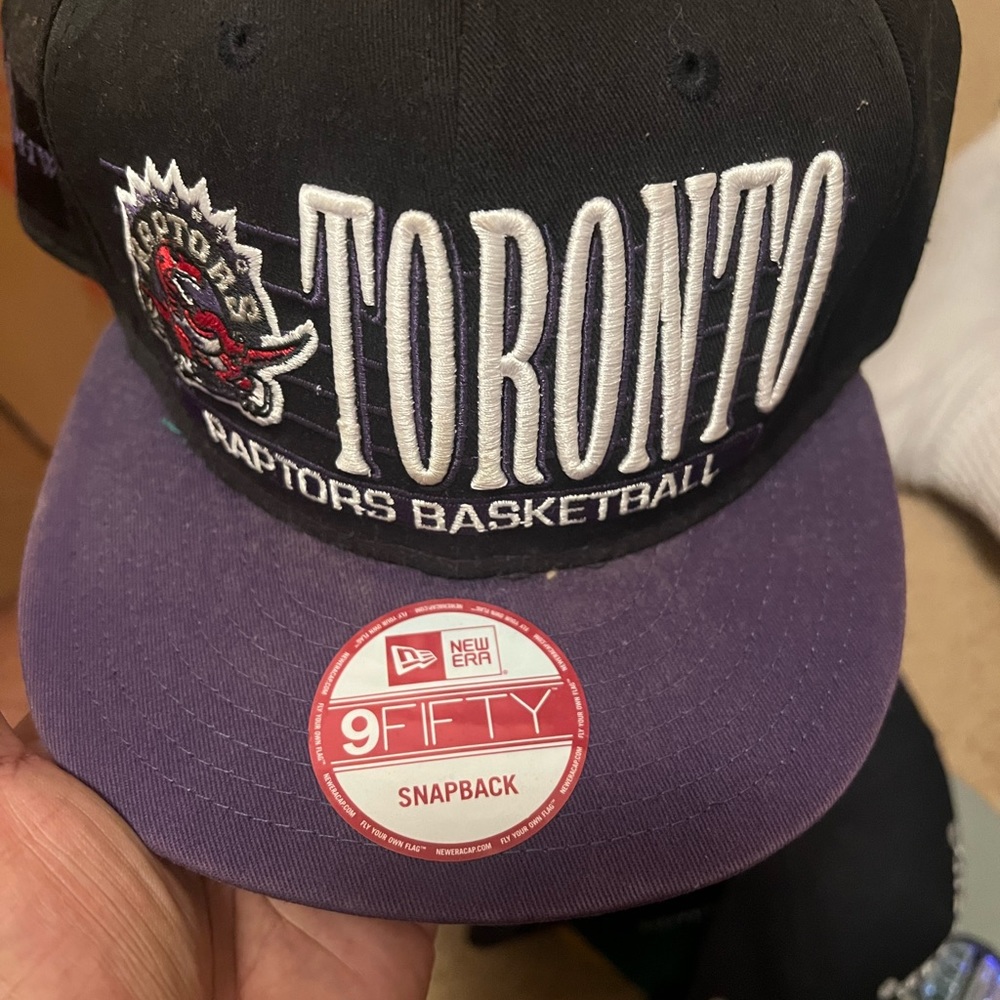 Toronto raptors snapback